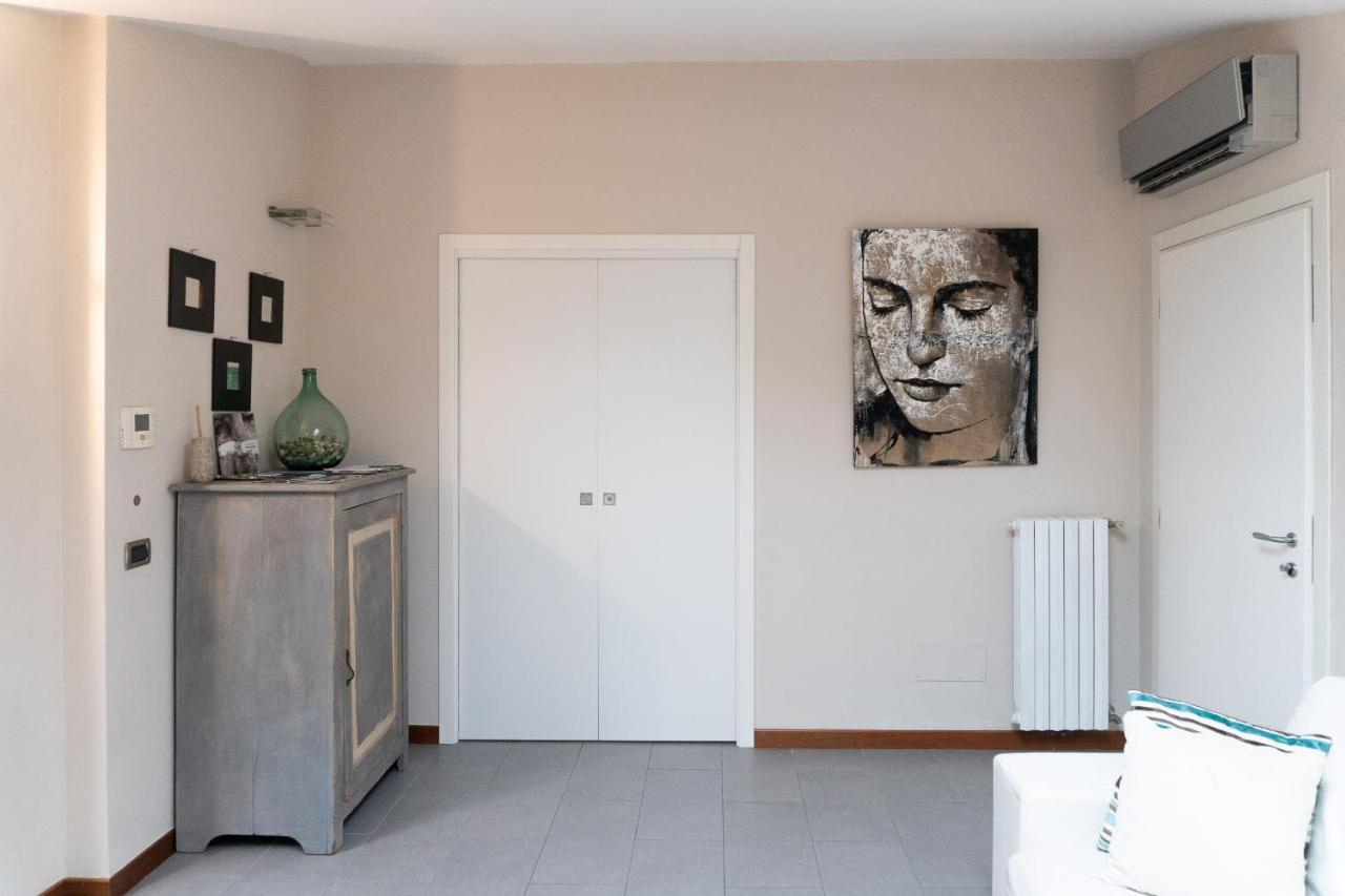 Riva - With Parking Apartment *